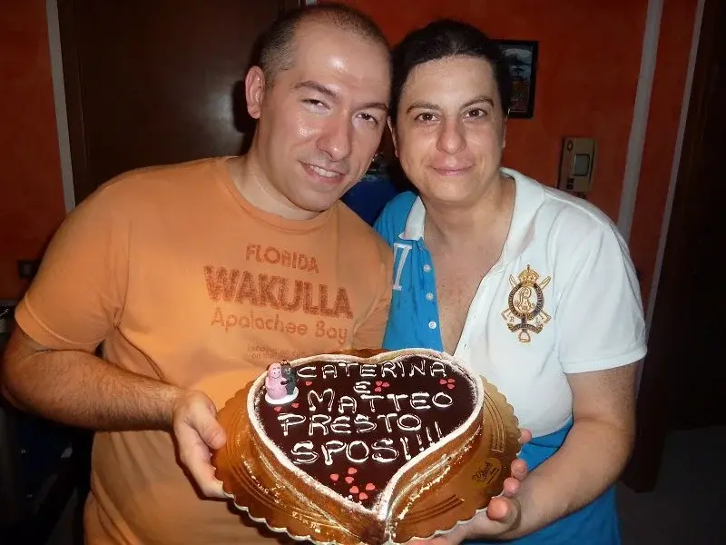 Caterina e Matteo, gli sposi, in riva al Lago Maggiore